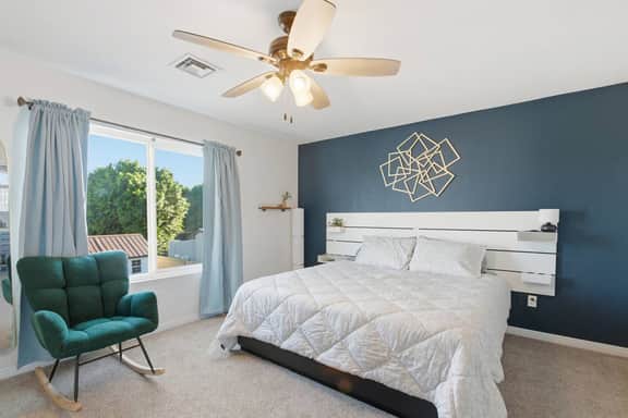 Mesa Family Retreat * Pool * Yard * Pet Friendly
