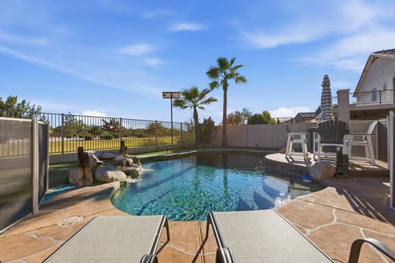 Mesa Bluewater Retreat With Pool